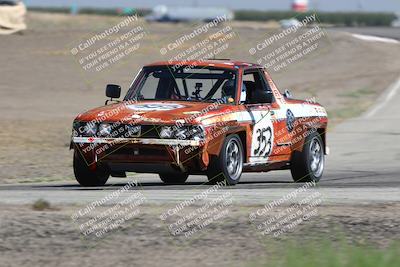 media/Sep-27-2025-24 Hours of Lemons (Sat) [[04fd3ac4ac]]/12pm (Outside Grapevine)/